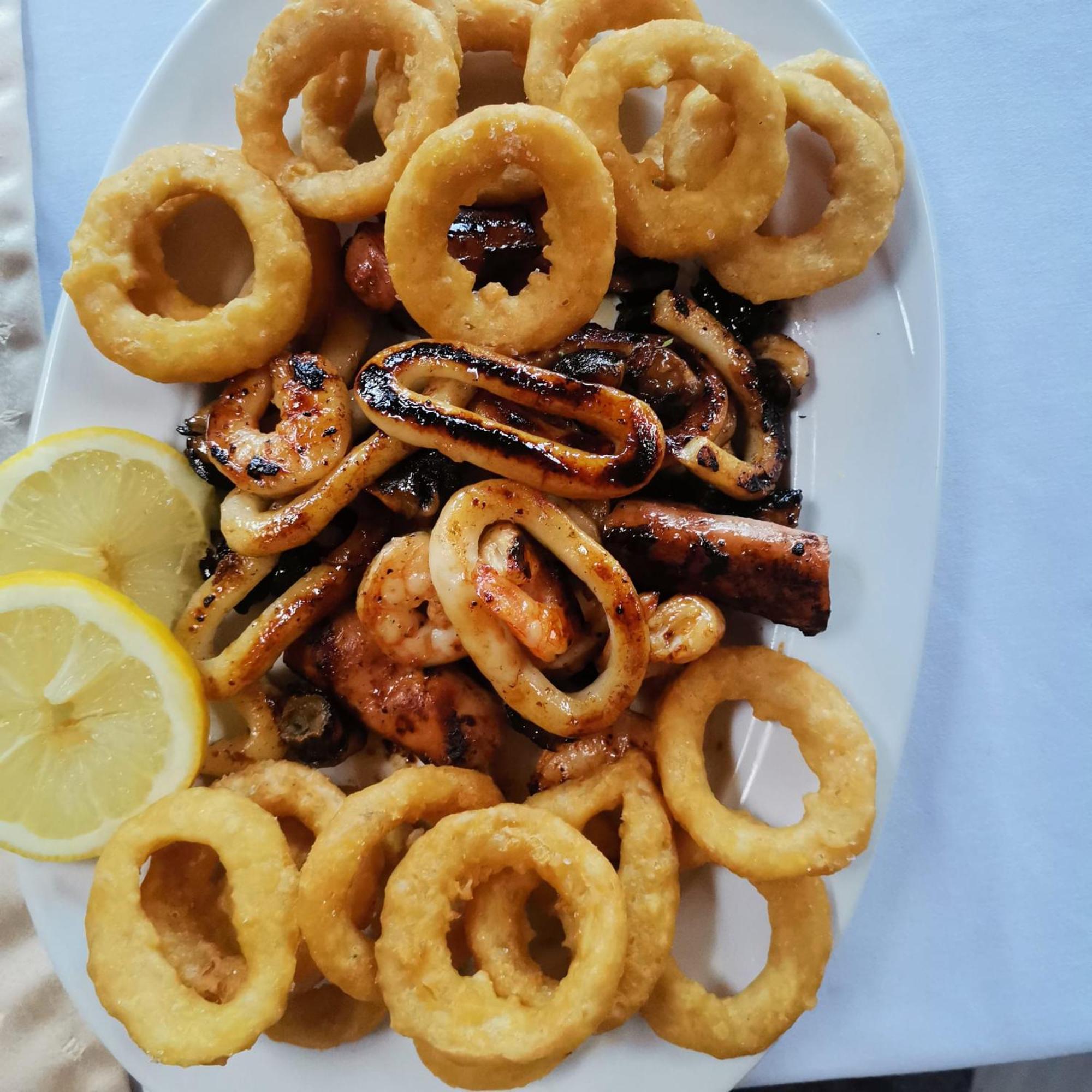 Pensiunea La Taverna Traisteni Bagian luar foto