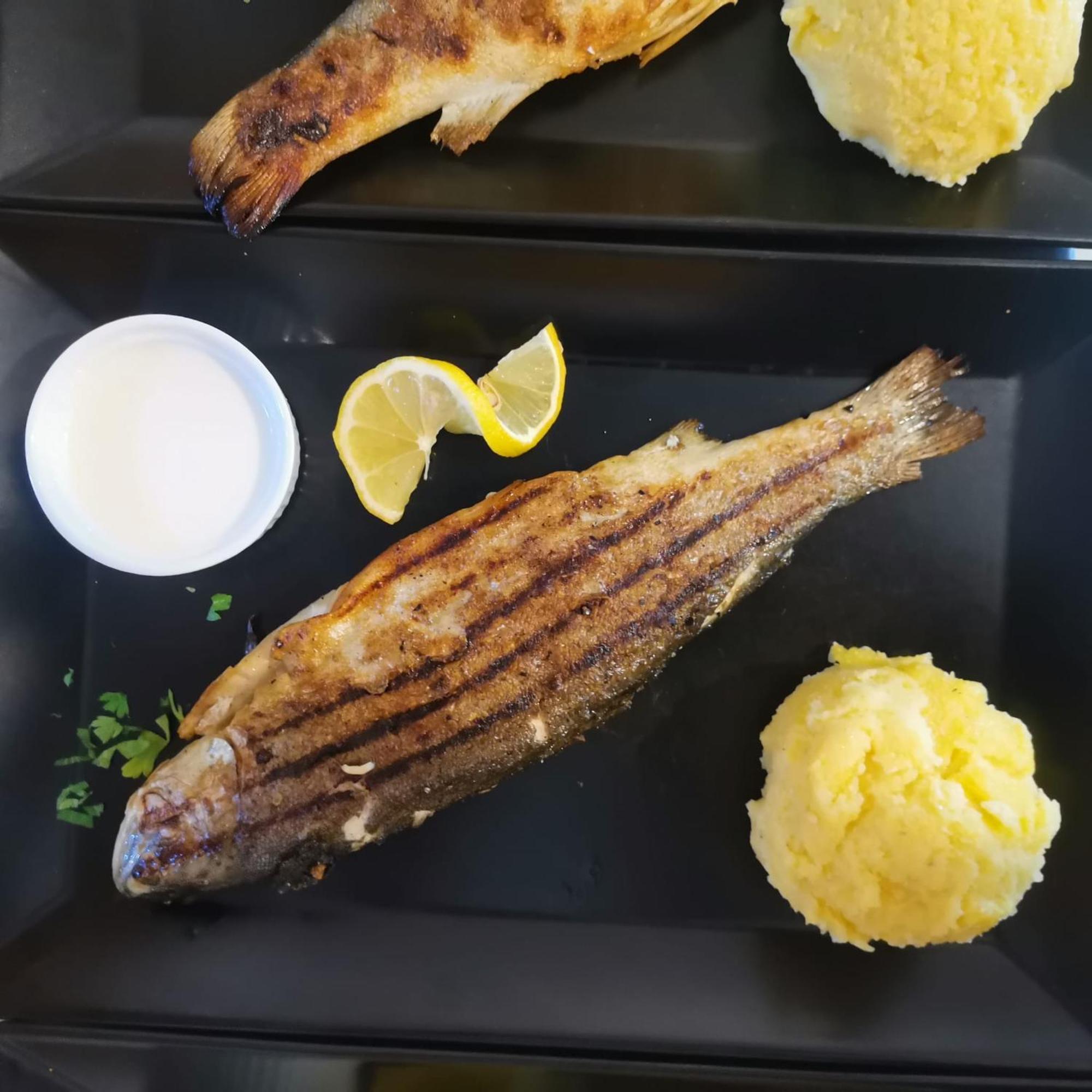 Pensiunea La Taverna Traisteni Bagian luar foto